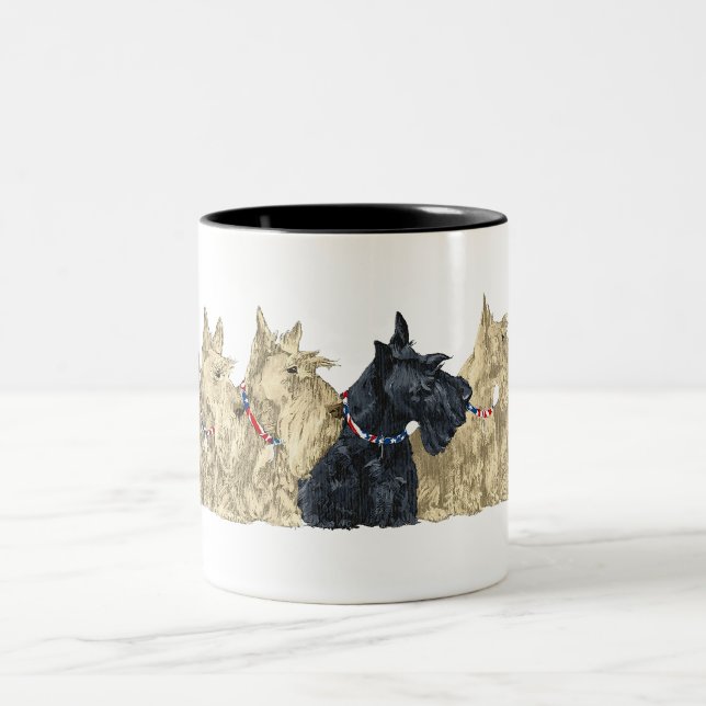 Tasse 2 Couleurs Scotties blé et noirs en ligne (Centre)