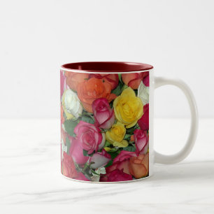 Tasse 2 Couleurs s'est levé en abondance