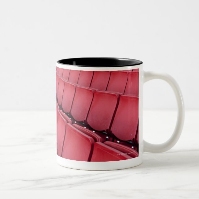 Tasse 2 Couleurs Sièges vides dans le stade (Droit)