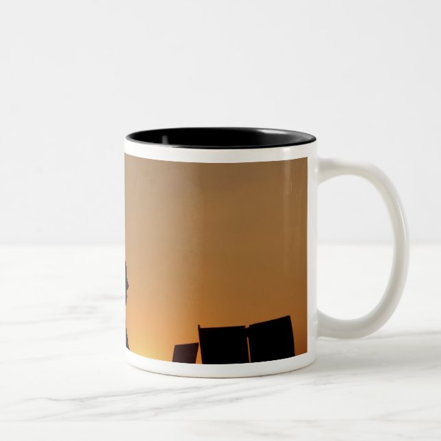 Tasse 2 Couleurs Silhouettes (Droit)