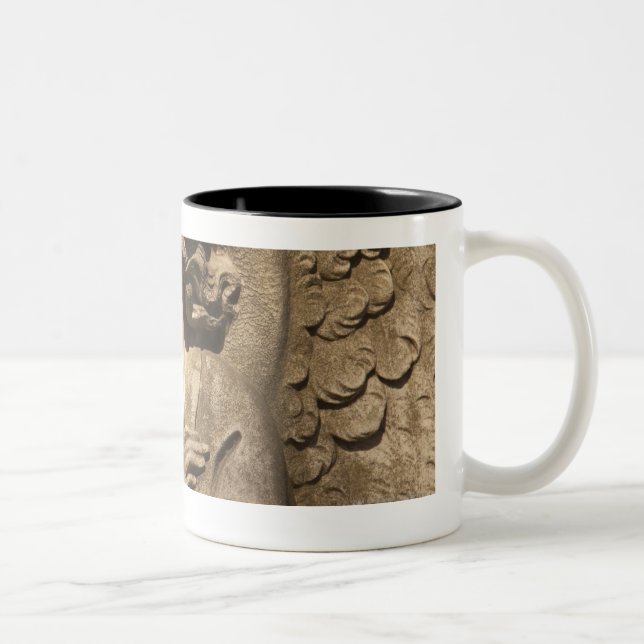 Tasse 2 Couleurs Statue d'ange avec les mains croisées, Buenos (Droit)