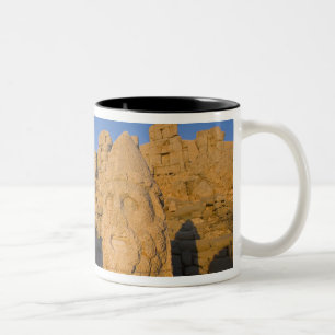 Tasse 2 Couleurs Statues de têtes colossales de Dieux gardant les 2