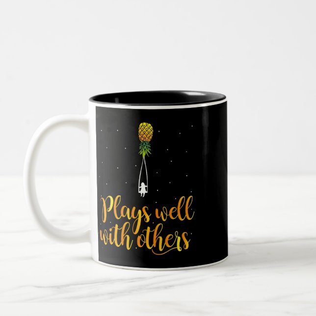 Tasse 2 Couleurs Swingers Ananas Joue Bien Avec D'Autres (Gauche)