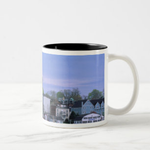 Tasse 2 Couleurs T.N. Canada, Nouvelle-Écosse. Vue de Lunenburg, un
