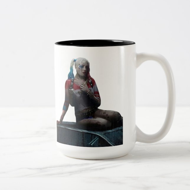 TASSE 2 COULEURS TAZA HARLEY QUINN SENTADA (Droit)