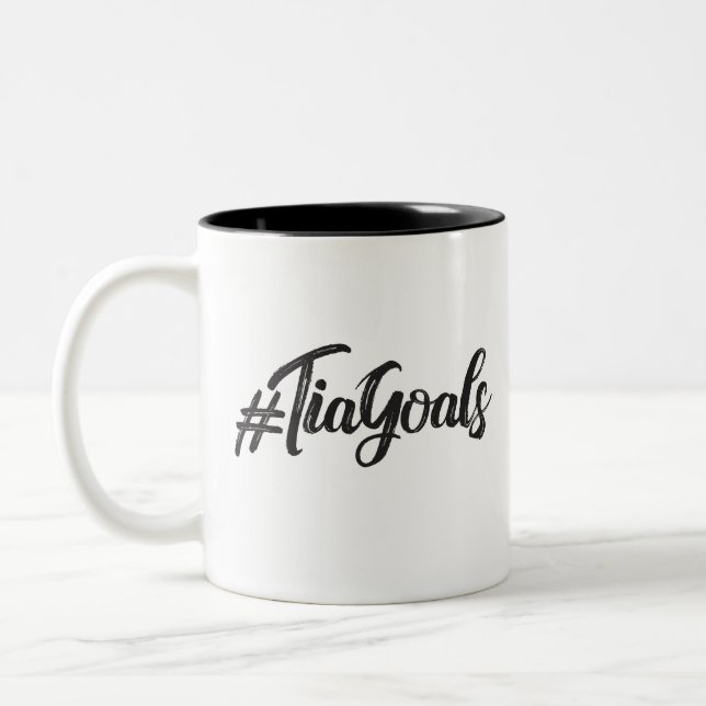 Tasse 2 Couleurs #TiaGoals, Grunge script moderne (Gauche)