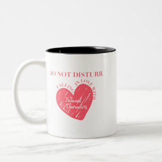 Tasse 2 Couleurs Tomber dans l'amour avec des personnages de fictio