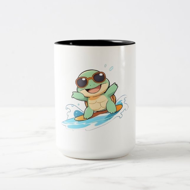 Tasse 2 Couleurs Tortue Chibi Surfeuse Mignon Design de Plage d'Été (Centre)