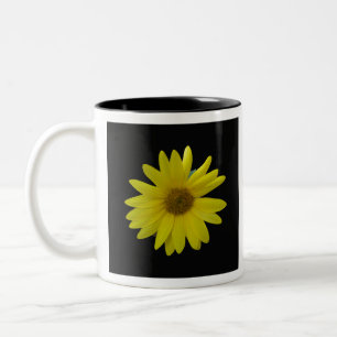 Tasse 2 Couleurs Tournesol jaune sur l'arrière - plan noir