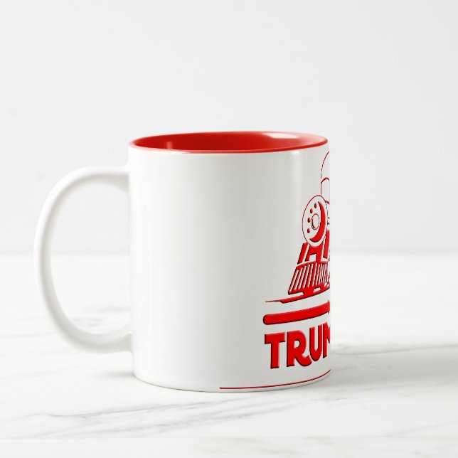 TASSE 2 COULEURS TOUS À BORD DU TRAIN TRUMP MAGA GEAR (Gauche)