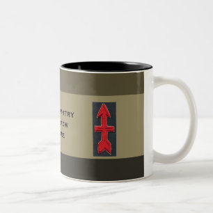 Tasse 2 Couleurs trente-deuxième Brigade rouge de flèche