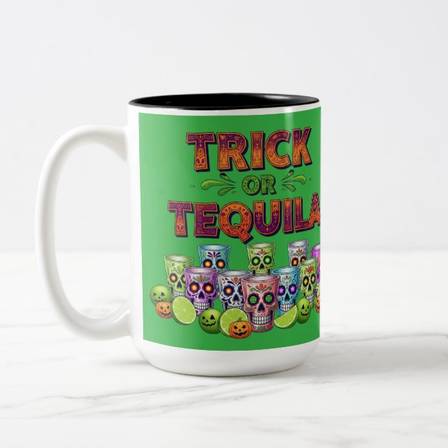 Tasse 2 Couleurs Trick ou Tequila Tee (Gauche)
