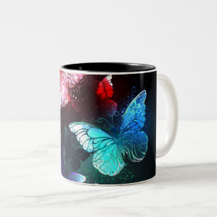Tasse 2 Couleurs Trois papillons lumineux sur fond de nuit