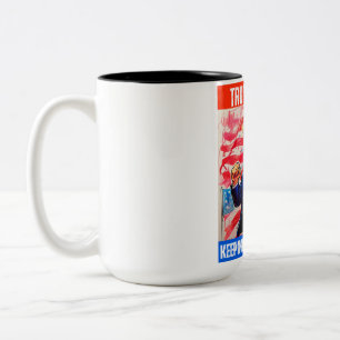 TASSE 2 COULEURS TRUMP 2024 GARDER L'AMÉRIQUE EN PREMIER