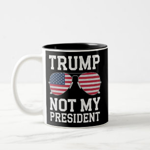 Tasse 2 Couleurs Trump Pas Mon Président Anti-Trump