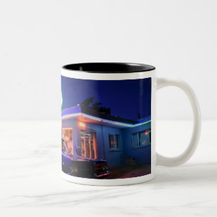 Tasse 2 Couleurs Tucumcari, Nouveau Mexique, Etats-Unis. Itinérair
