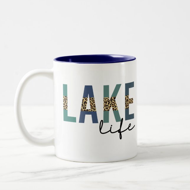 Tasse 2 Couleurs Typographie d'impression de Lake Life Cheetah (Gauche)