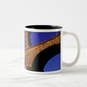 Tasse 2 Couleurs UE, France, Provence, Gard, Pont du Gard. 3