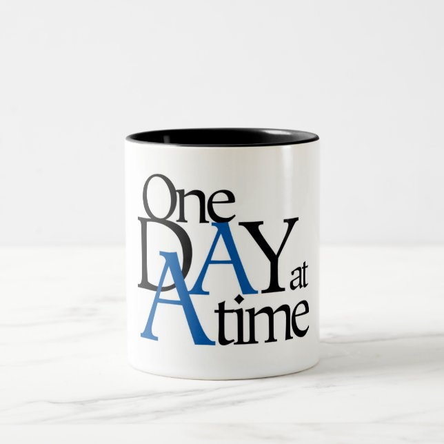 Tasse 2 Couleurs un jour à la fois (Centre)