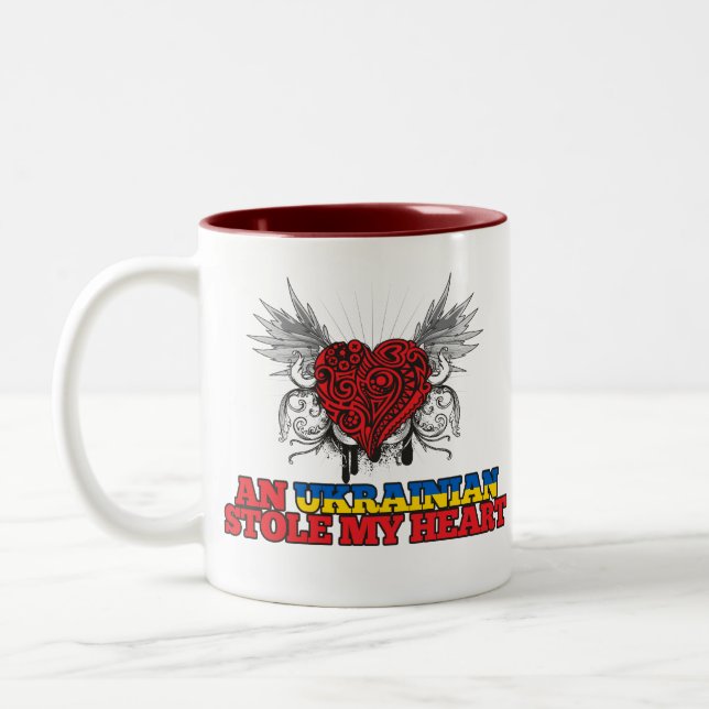 Tasse 2 Couleurs Un Ukrainien a volé mon coeur (Gauche)