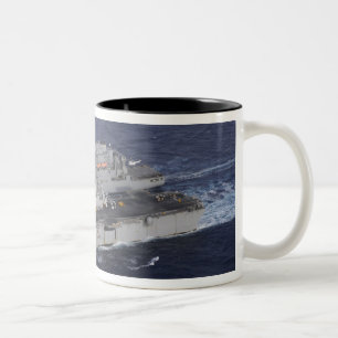 Tasse 2 Couleurs USS Kearsarge