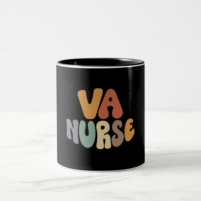 Tasse 2 Couleurs VA Infirmière Fière Profession professionnelle (Centre)