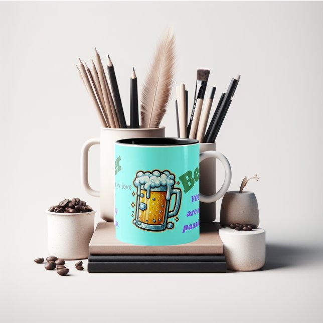 Tasse 2 Couleurs Valentines drôle L'amour de la bière (A fun gift for the beer lover this Valentine's Day.)