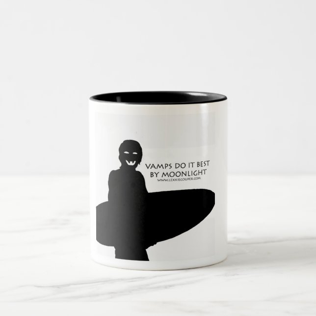 Tasse 2 Couleurs Vamps par clair de lune (Centre)