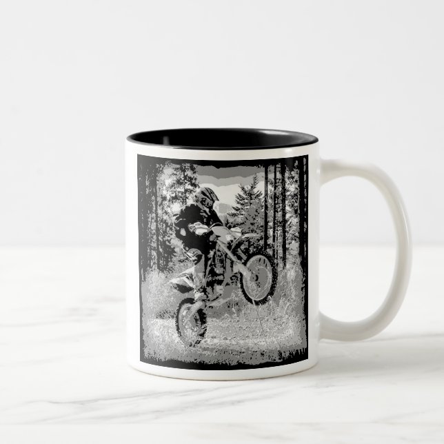 Tasse 2 Couleurs Vélo de saleté roulant dans les bois (Droit)
