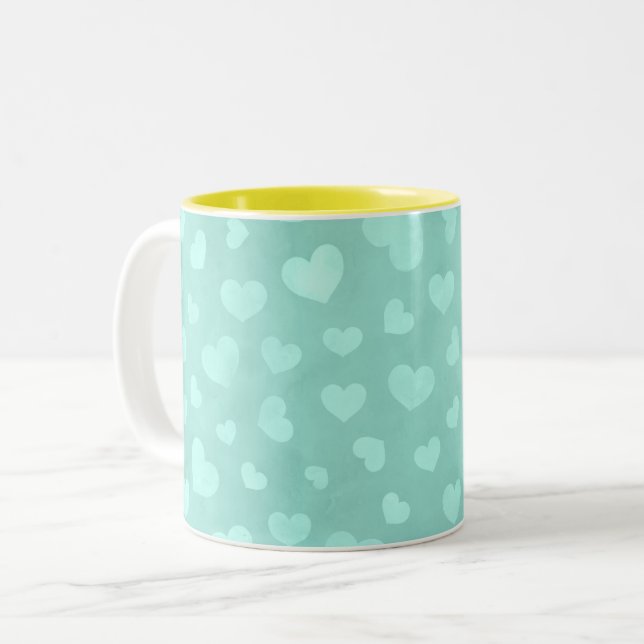 Tasse 2 Couleurs Vert avec coeur blanc et intérieur jaune (Devant gauche)
