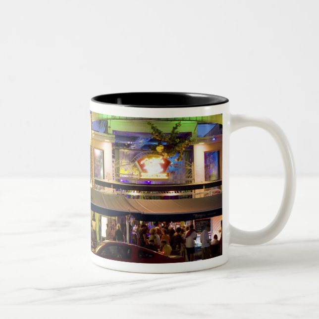 Tasse 2 Couleurs Vie nocturne sur Ocean Drive, South Beach, Miami (Droit)