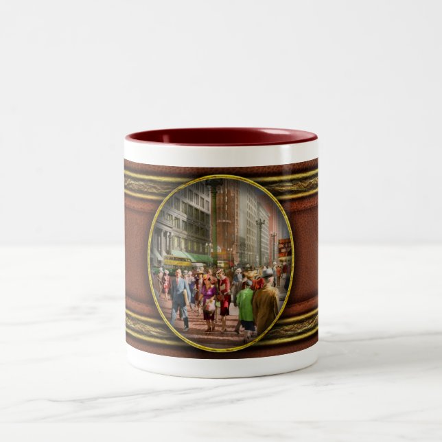 Tasse 2 Couleurs Ville - Chicago - Foules de magasins 1940 (Centre)