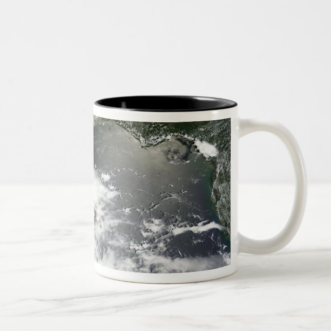 Tasse 2 Couleurs Vue satellite des fuites d'huile 2 (Droit)