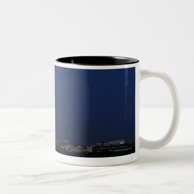 Tasse 2 Couleurs Washington DC la nuit (Droit)