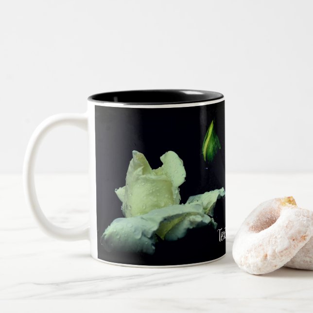 Tasse 2 Couleurs White Rosebud Raindrops Personnalisé (Avec donut)