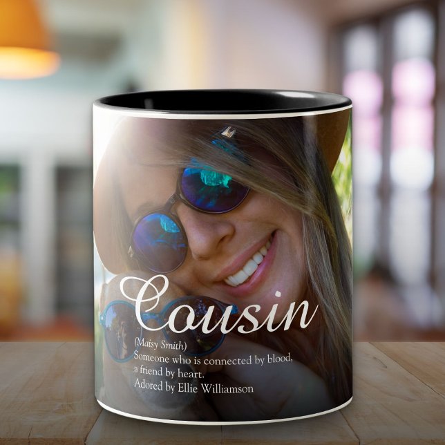 Tasse 2 Couleurs World's Best Ever Cousin Definition Script Photo (World's Best Ever Cousin Definition Script Photo Two-Tone Coffee Mug)