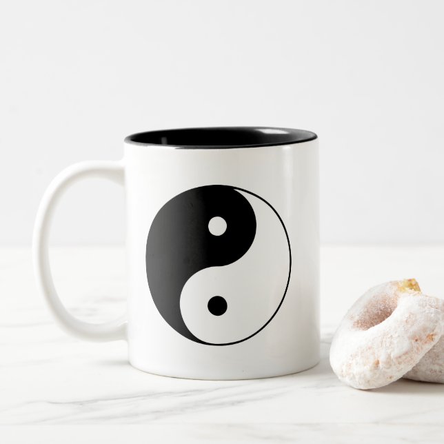 Tasse 2 Couleurs Yin noir et blanc classique et Yang (Avec donut)