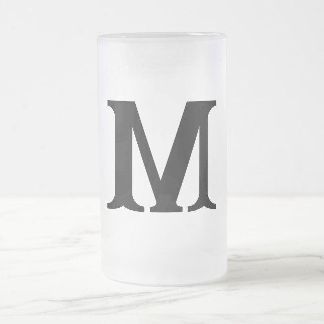 Tasse à bière givré à monogramme élégant (Centre)