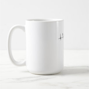 Tasse à café à ligne de battement de cœur minimali