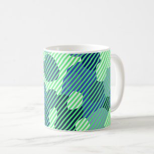 Tasse à café aux tons verts motifs géométriques