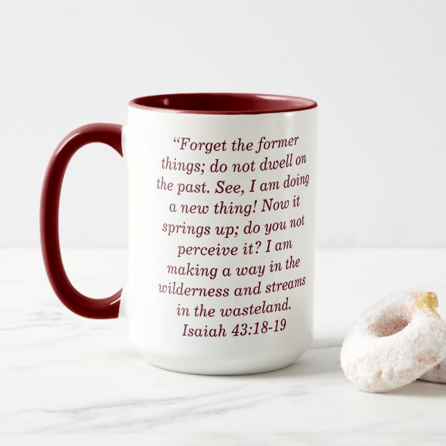 Tasse à café bicolore avec écriture personnalisée  (Avec donut)