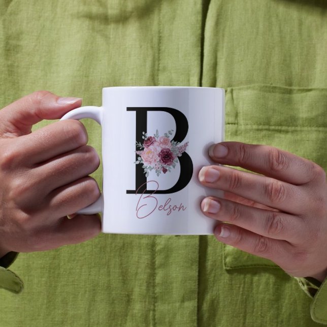tasse à café florale aquarelle lettre b (Créateur téléchargé)