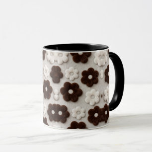 Tasse à café florale marron et blanche floue rétro
