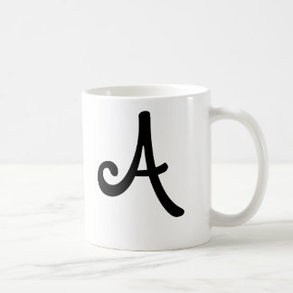 Tasse "A " de monogramme