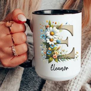 Tasse à monogramme personnalisée avec nom de fleur