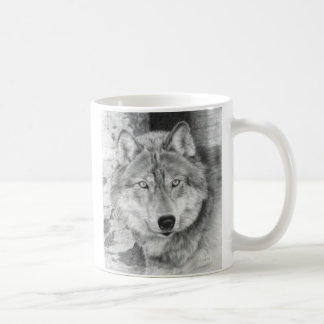 Tasse attentive de yeux