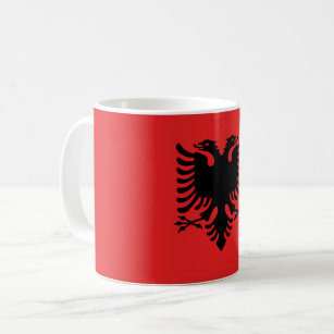 Tasse avec le drapeau de l'Albanie