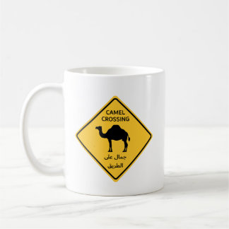 Tasse avec panneau de signalisation de passage de