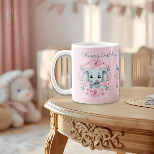 Tasse avec texte manuscrit pour anniversaire éléph