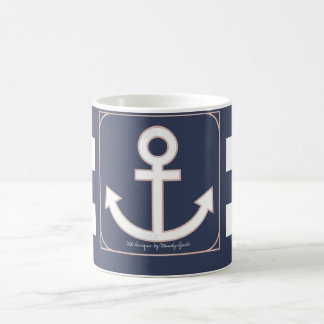 Tasse Aweigh de marin d'Ancres dans la marine